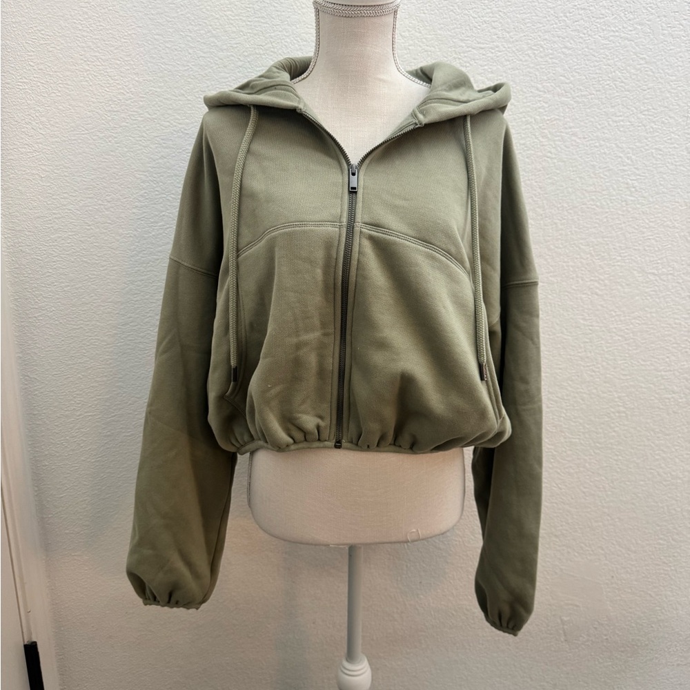 KBB By KAHLANA Sage Green Women's Zip-Up Hoodie NWOT - Picture 4 of 8
